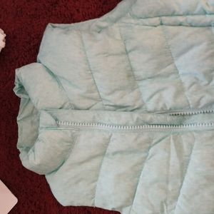 Vest girls blueishgreen size S Gap kids
